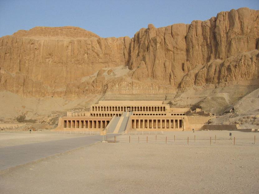 Aegypten Rundreise, Nilkreuzfahrt, Luxor, The Temple of Queen, Terassentempel, Koenigin Hatschepsut 