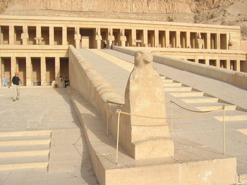 Aegypten Rundreise, Nilkreuzfahrt, Luxor, The Temple of Queen, Terassentempel, Koenigin Hatschepsut