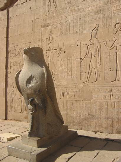 Aegypten Rundreise, Nilkreuzfahrt, IBEROTEL, MS Crown Empress, Edfu, Horus Tempel, Granitene Falken