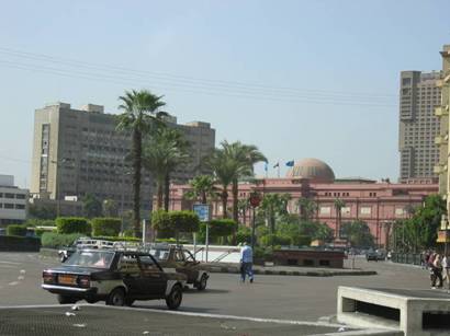 Aegypten Rundreise, Kairo, Stadtzentrum, Midan et-Tahrir, Aegyptisches Museum
