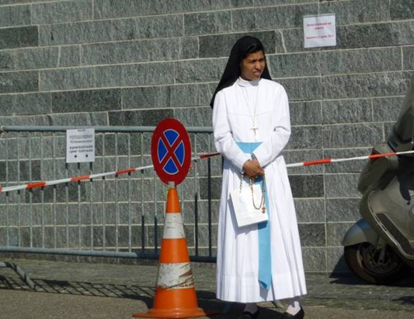 geistliche Schwester - Klosterschwester