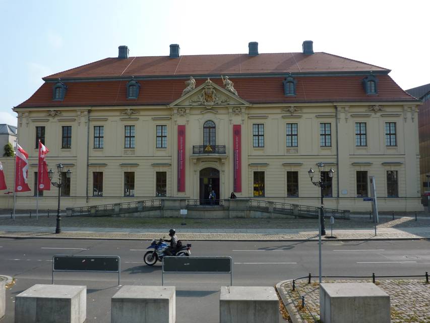 Berlin, Kammergerichts, Eingang zum Juedischen Museum