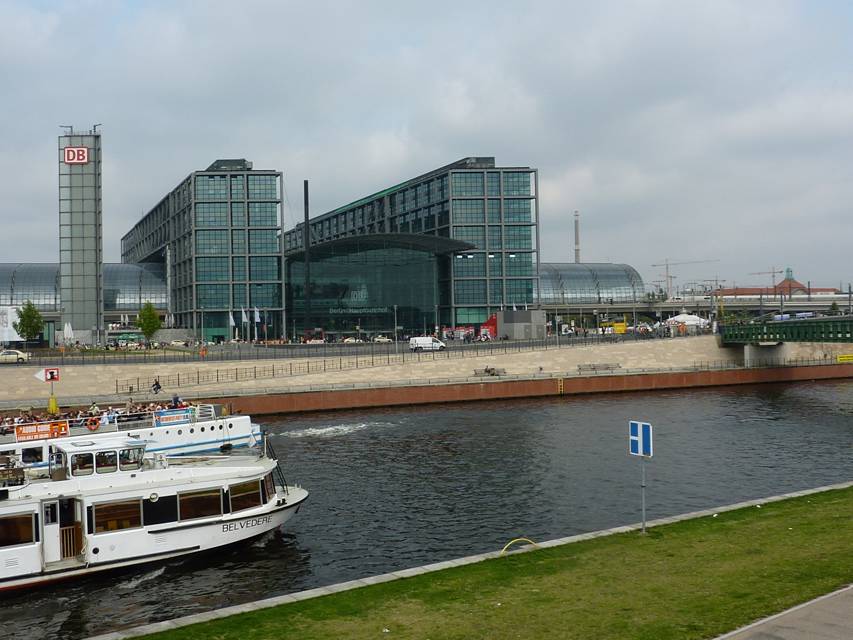 Berlin, Bootsfahrt auf der Spree, Landwehrkanal, Hauptbahnhof