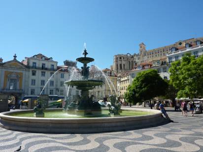 Portugal Rundreise, Lissabon, Baixa, Brunnen