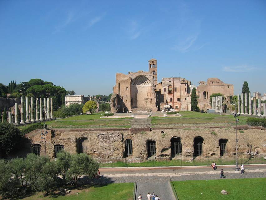 Rom, Forum Romanum, Triumphbogen des Titus, Basilika des Maxentius