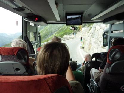 Rundreise Schweiz, Busfahrt auf den Grimselpass