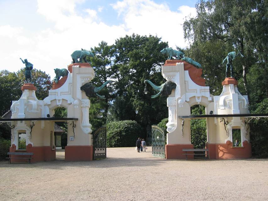 Hamburg, Tierpark Carl Hagenbeck, Historische Jugendstiltor 