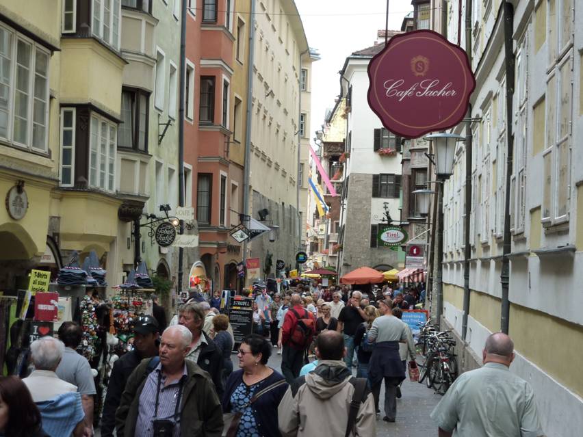 Shopping & Stadtbummel in Innsbruck, Cafe Sacher